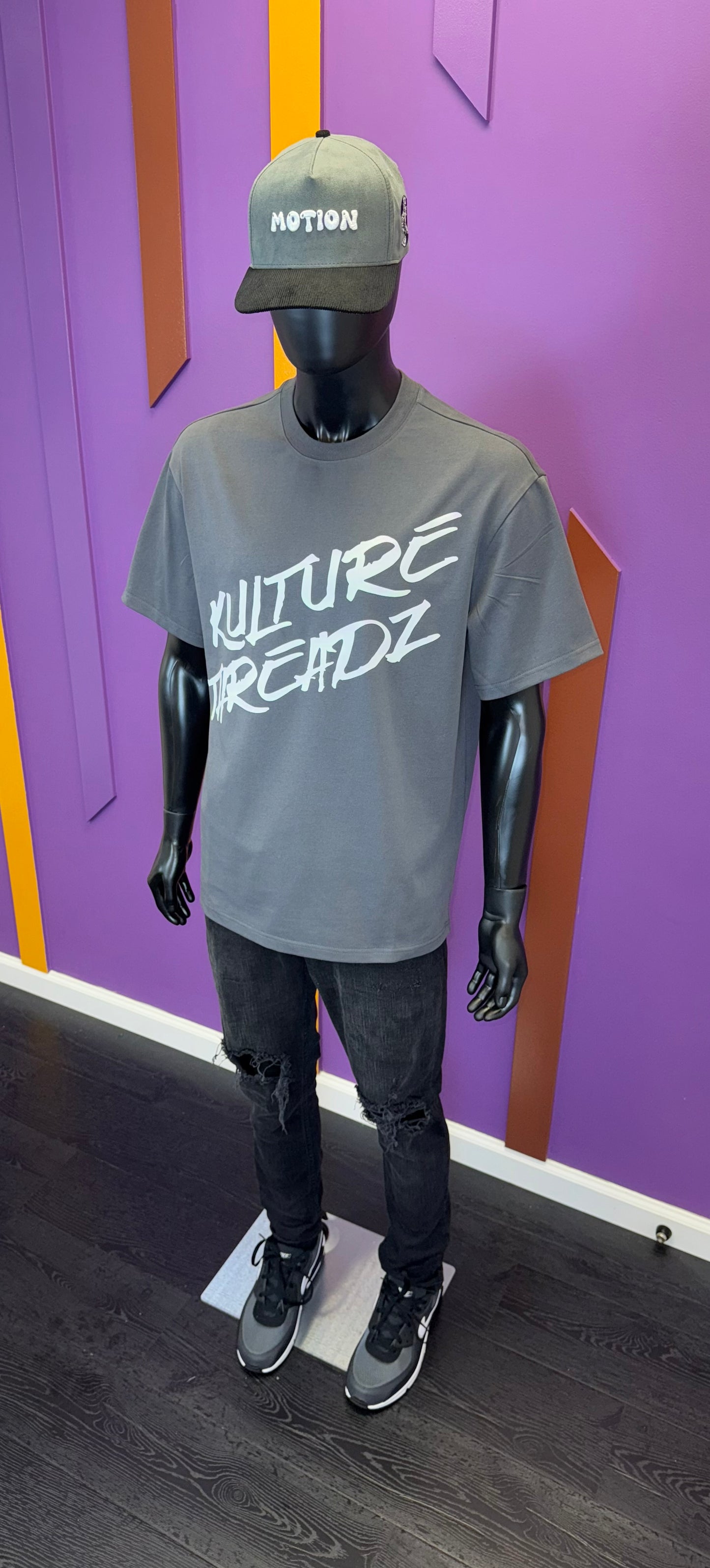 Kulture Threadz "Crowns" Motion Crown